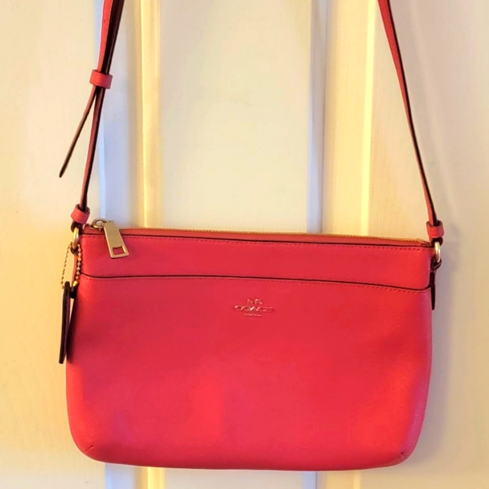 COACH Outlet East West Crossbody in IM/Bright Pink